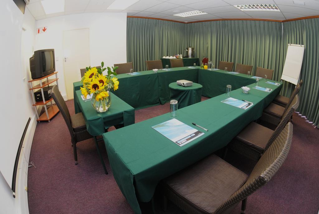 Garden Place Guest Houses Johannesburg Ngoại thất bức ảnh