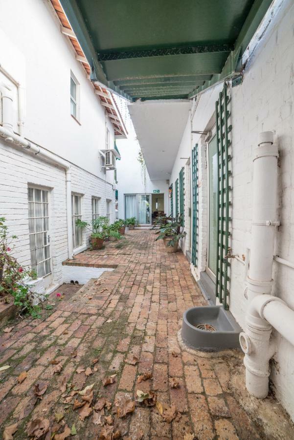 Garden Place Guest Houses Johannesburg Ngoại thất bức ảnh