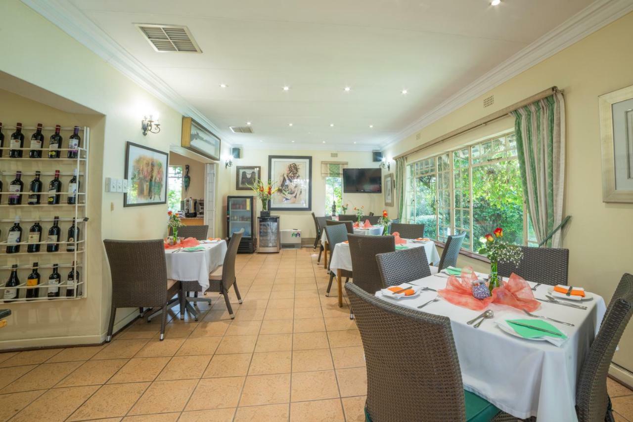 Garden Place Guest Houses Johannesburg Ngoại thất bức ảnh