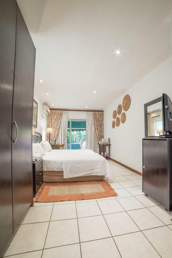 Garden Place Guest Houses Johannesburg Ngoại thất bức ảnh